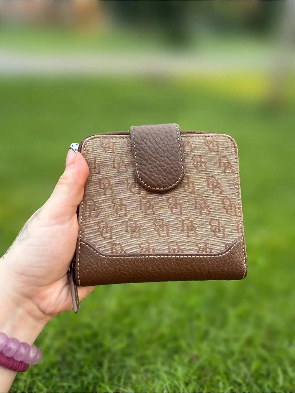 Dooney & Bourke Signature Canvas Wallet